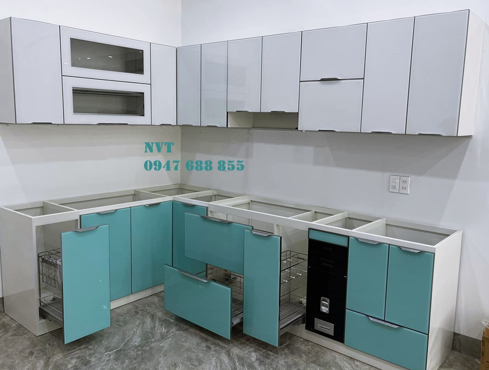 Báo giá tủ bếp nhôm kính