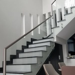 Mẫu Cầu Thang Kính Không Trụ Đẹp