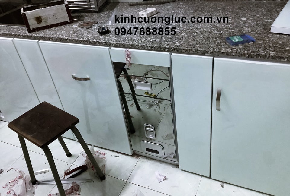 tủ bếp nhôm vân gỗ đẹp