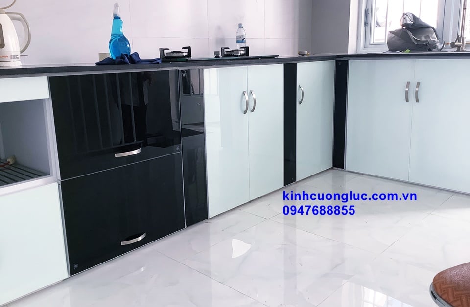 kệ tủ bếp bằng nhôm