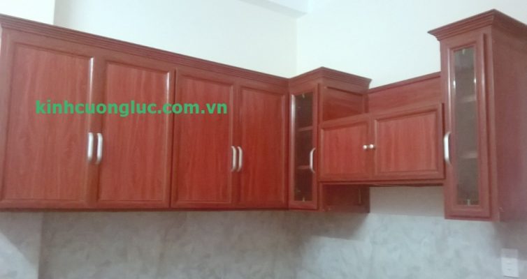 Thi công tủ bếp nhôm kính Bình Dương