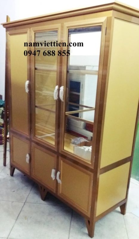 Tủ đựng áo quần nhôm kính