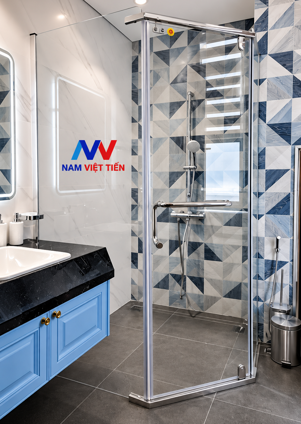 Nghiệm thu phòng tắm kính sau khi lắp