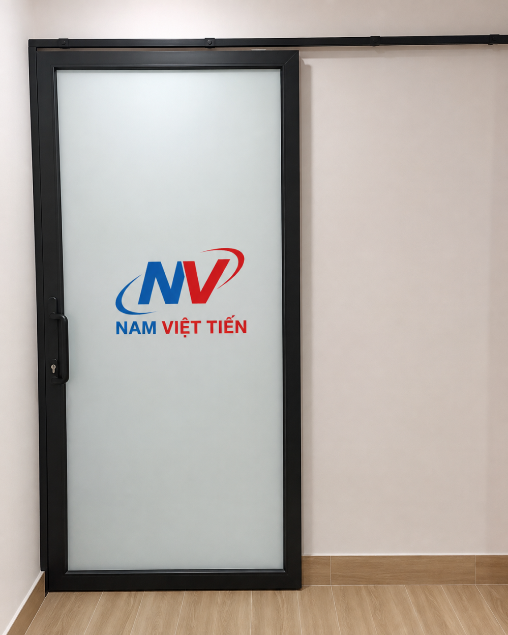 Vệ sinh ray cửa lùa đúng cách Cửa lùa nhôm Xingfa 1 cánh