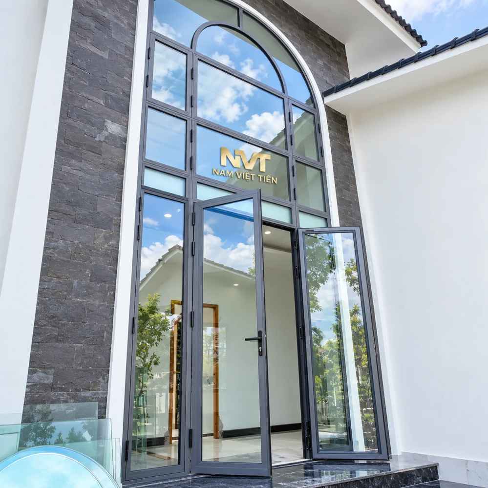 Cửa nhôm Xingfa thiết kế vòm cong