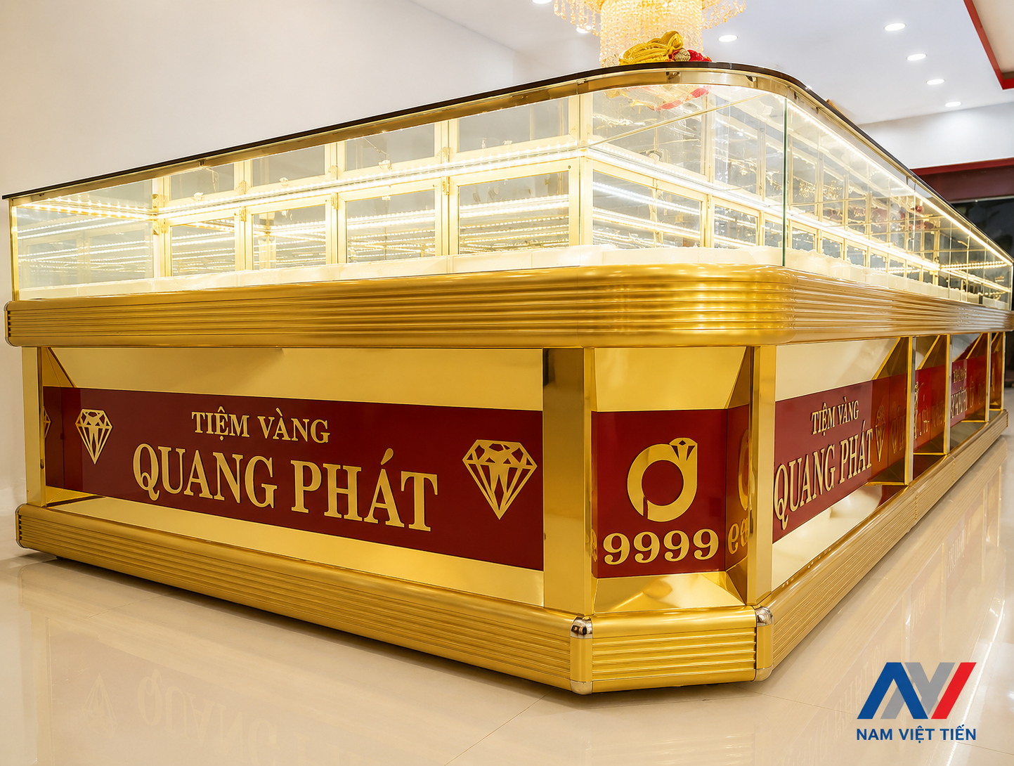 Mẫu quầy vàng bạc khung vàng sang trọng
